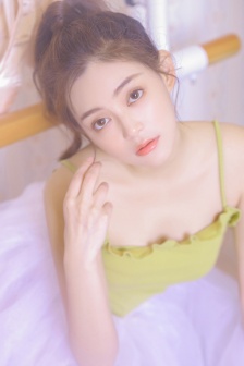小妻太水嫩陆教授花式宠